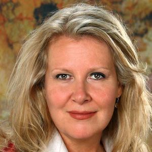 Meet your Posher, Celia